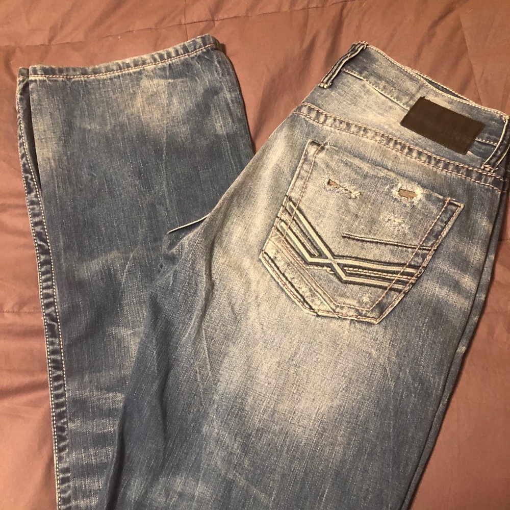 Men’s Buckle jeans